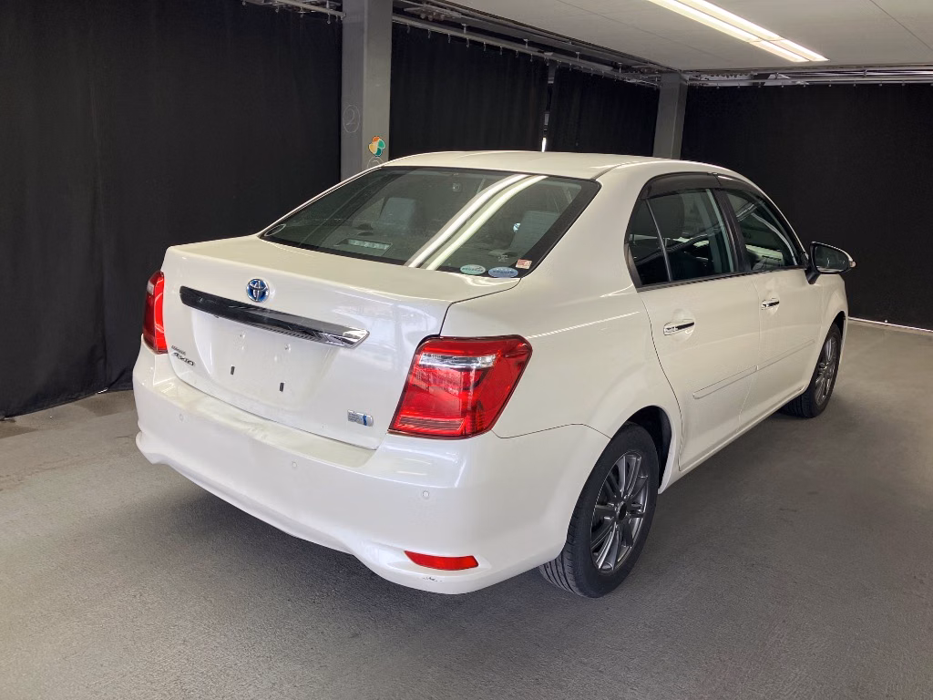 TOYOTA COROLLA AXIO