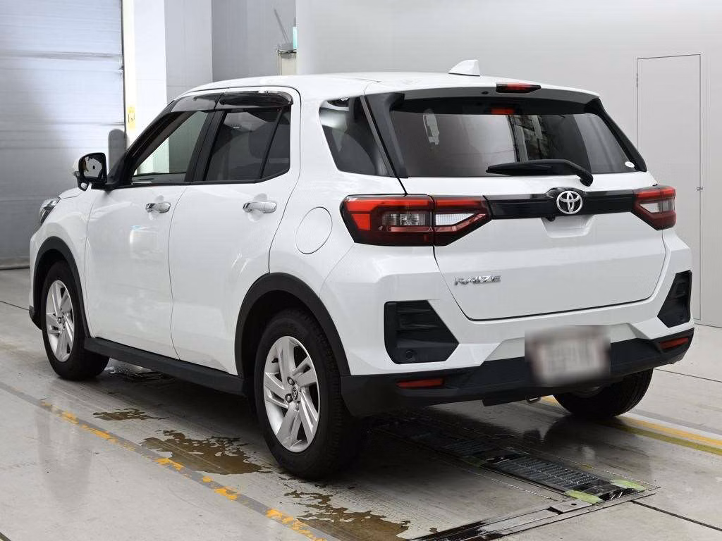 TOYOTA RAIZE