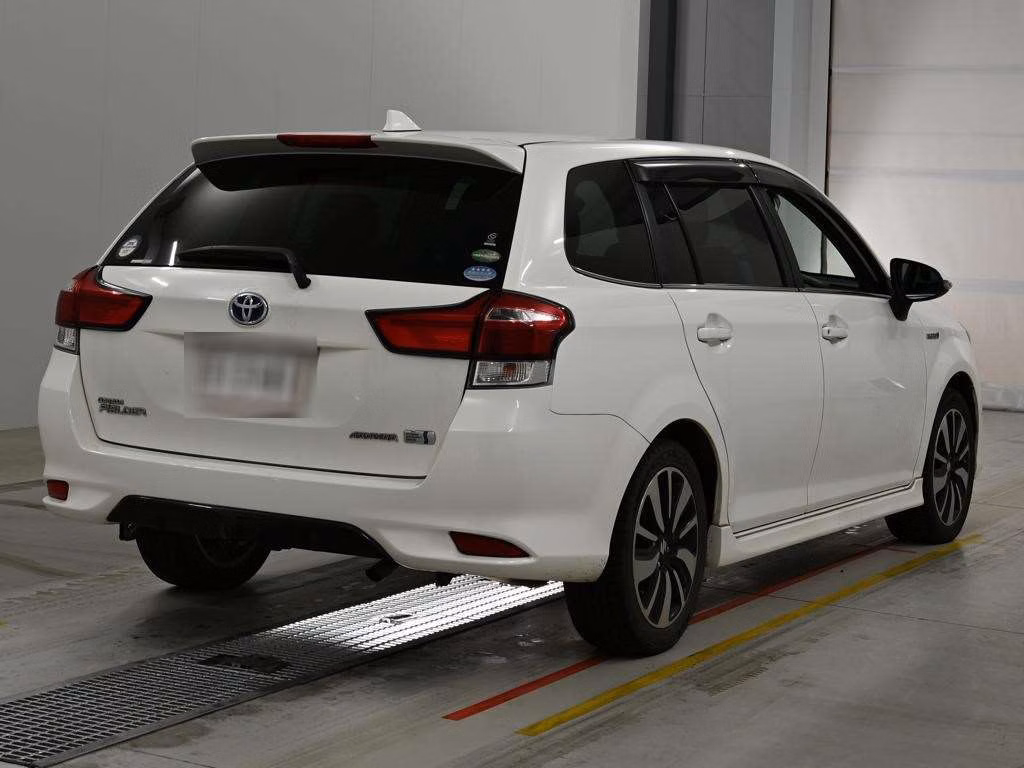TOYOTA COROLLA FIELDER