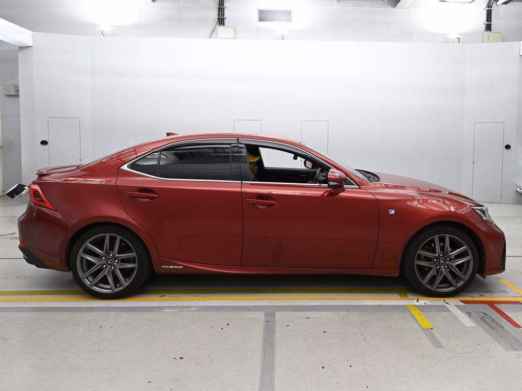 Lexus IS300h