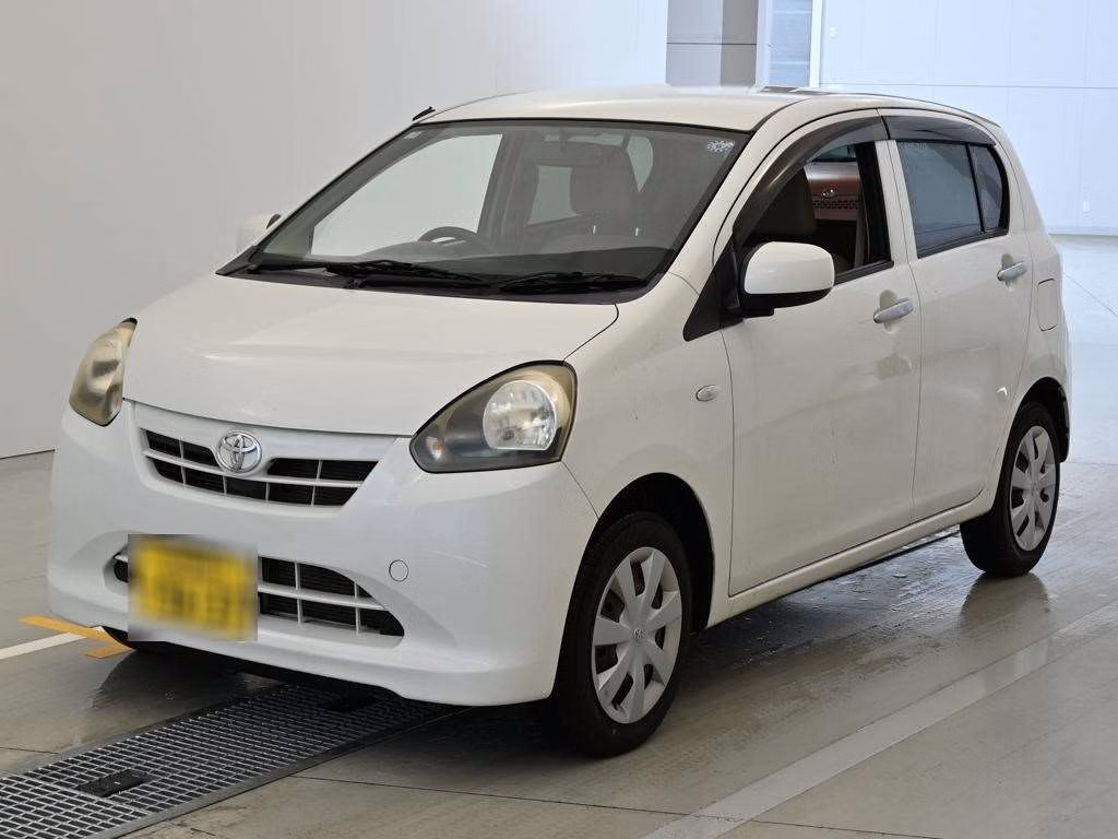 TOYOTA PIXIS EPOCH