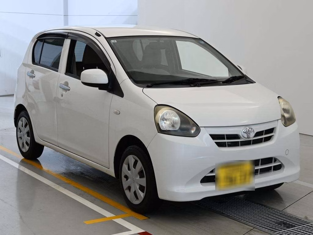 TOYOTA PIXIS EPOCH