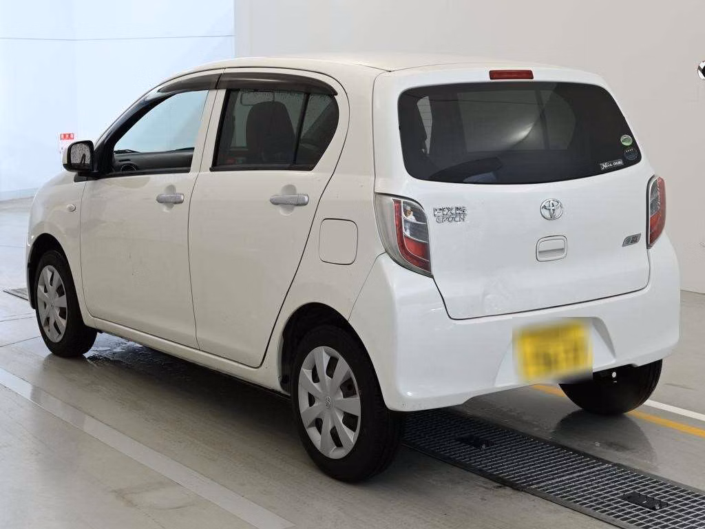 TOYOTA PIXIS EPOCH