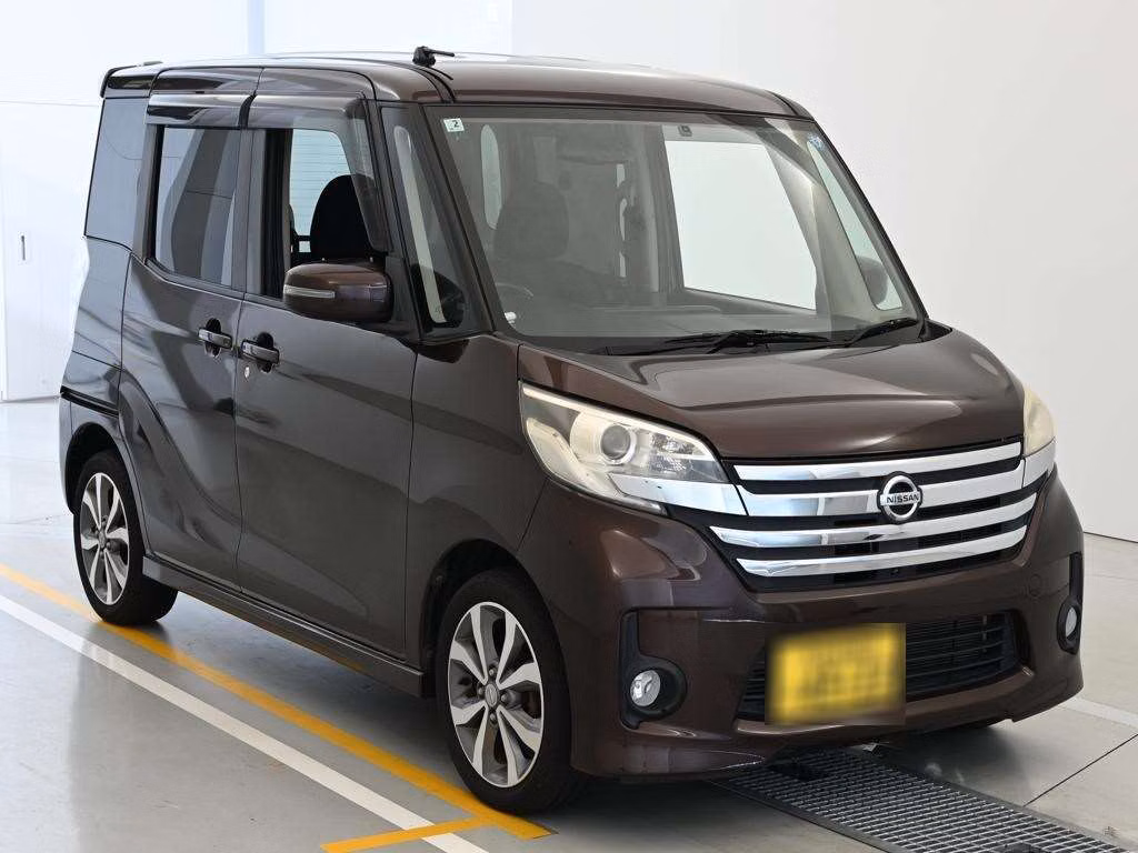 NISSAN DAYZ ROOX