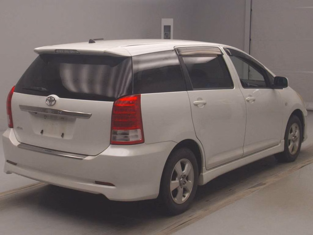 TOYOTA WISH