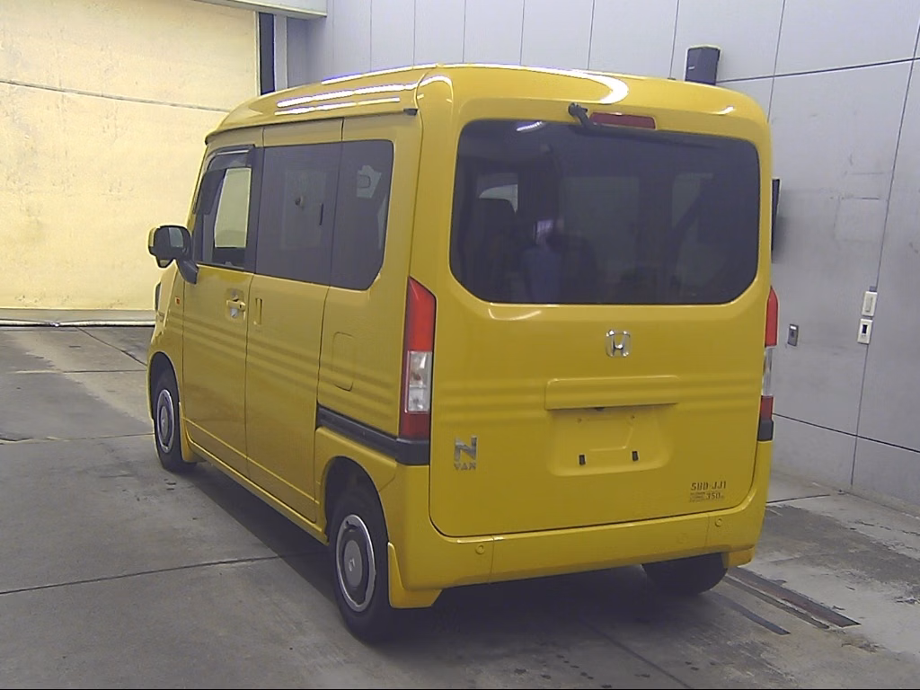 HONDA N-VAN