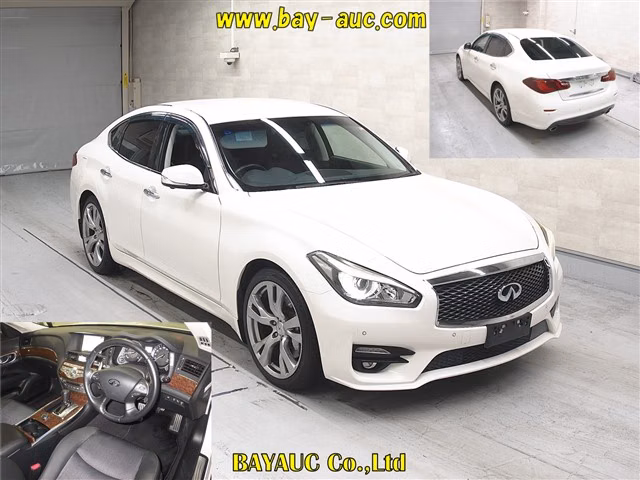 NISSAN FUGA