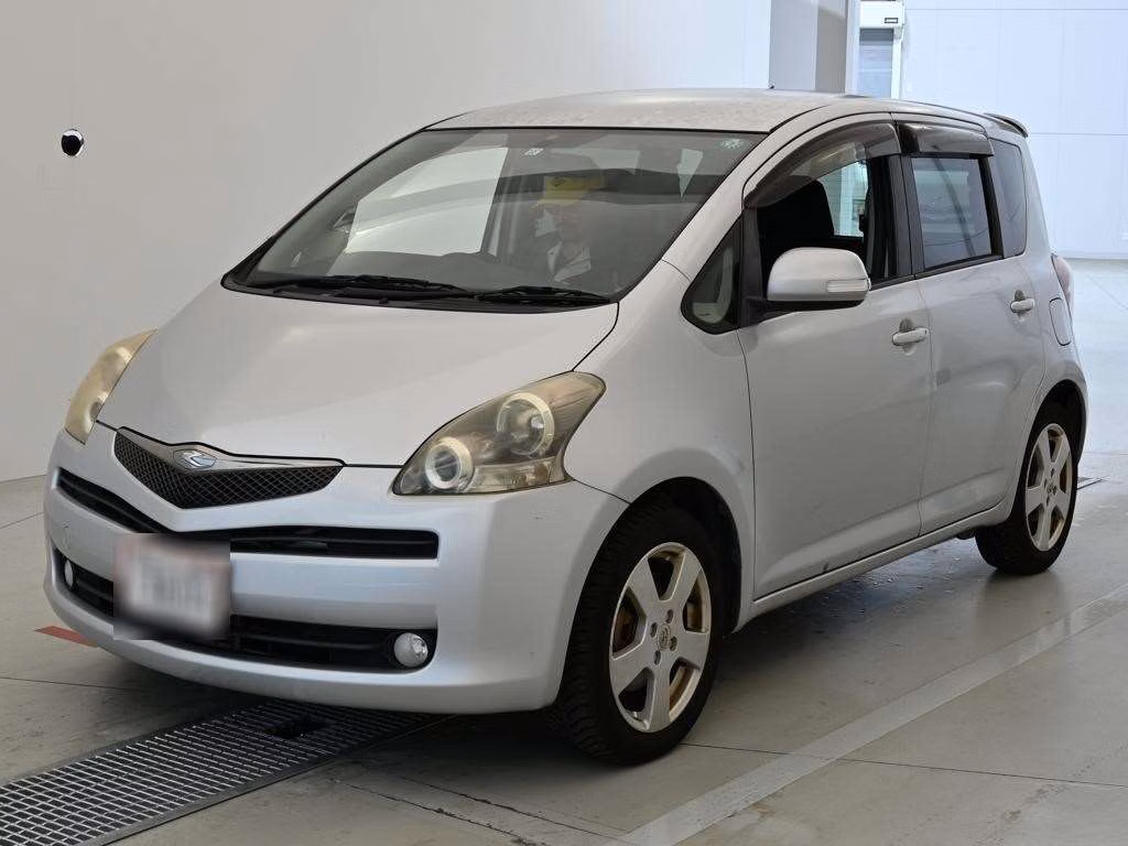 TOYOTA RACTIS