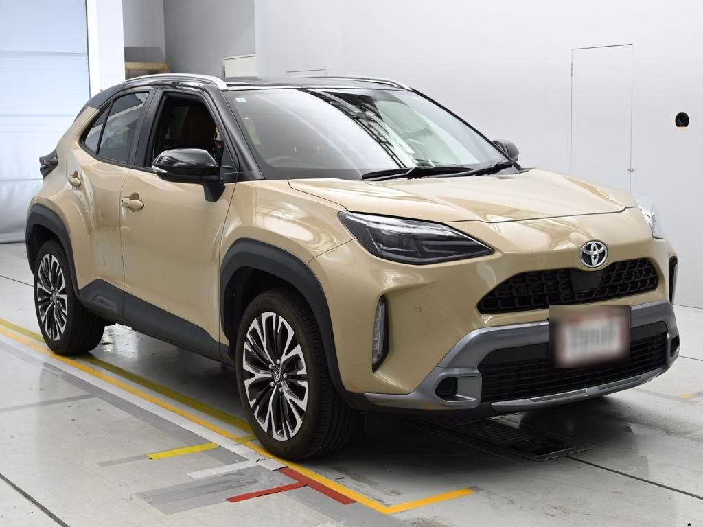TOYOTA YARIS CROSS