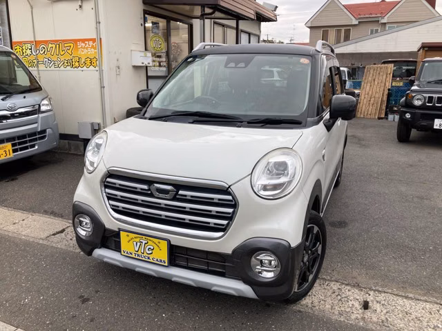 DAIHATSU CAST