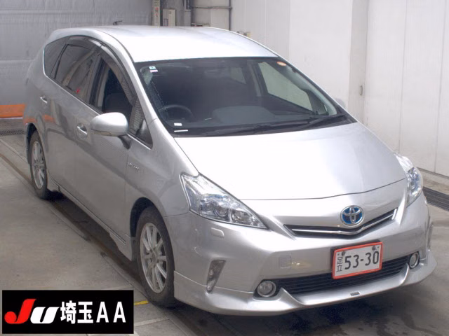 TOYOTA PRIUS ALPHA