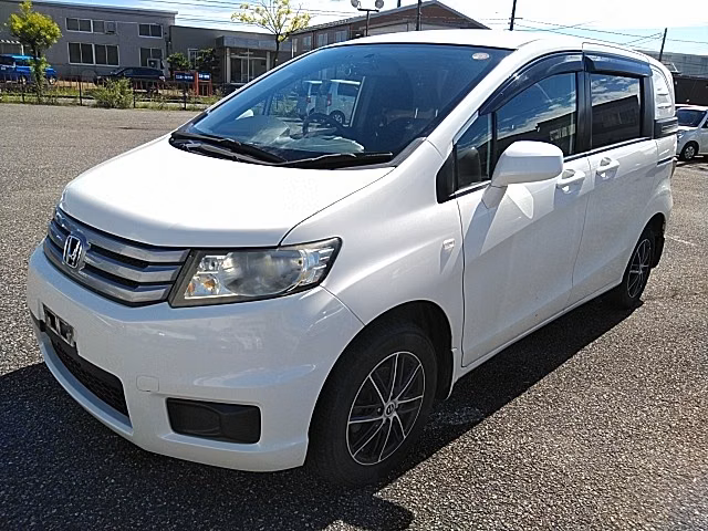 HONDA FREED SPIKE