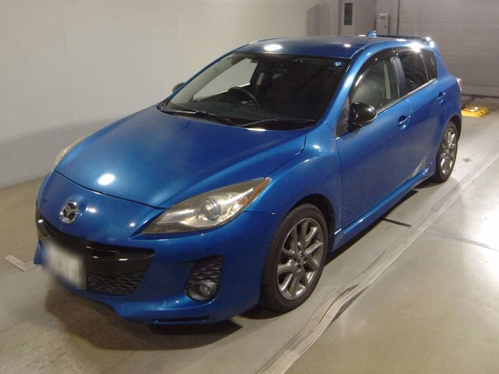 MAZDA AXELA