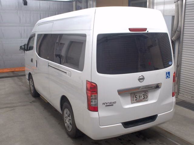 NISSAN NV350 CARAVAN