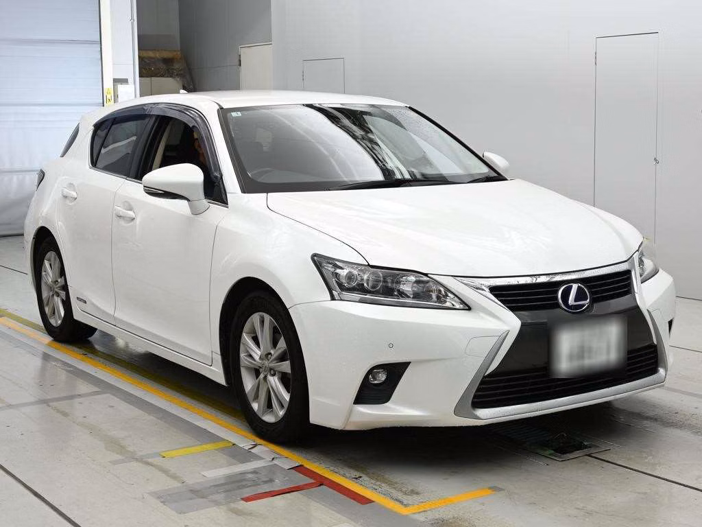 LEXUS CT200H