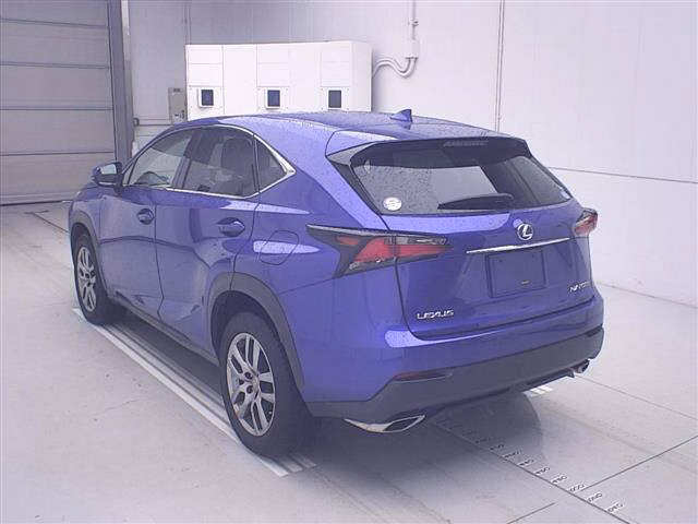 Lexus NX200t