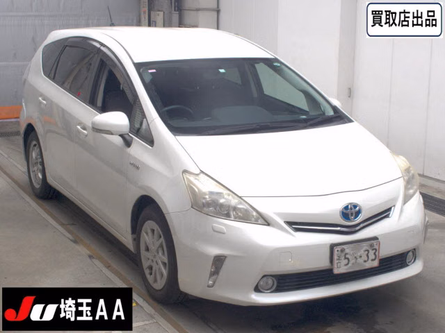 TOYOTA PRIUS ALPHA
