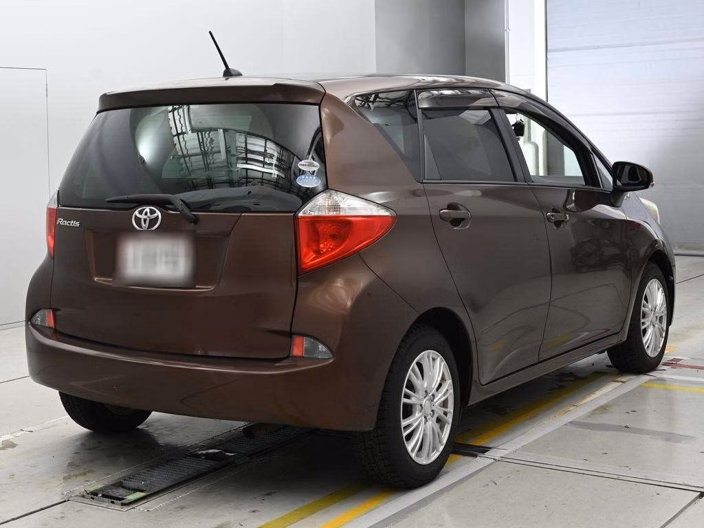 TOYOTA RACTIS