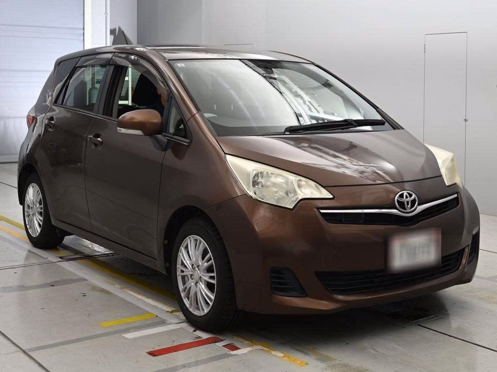 TOYOTA RACTIS