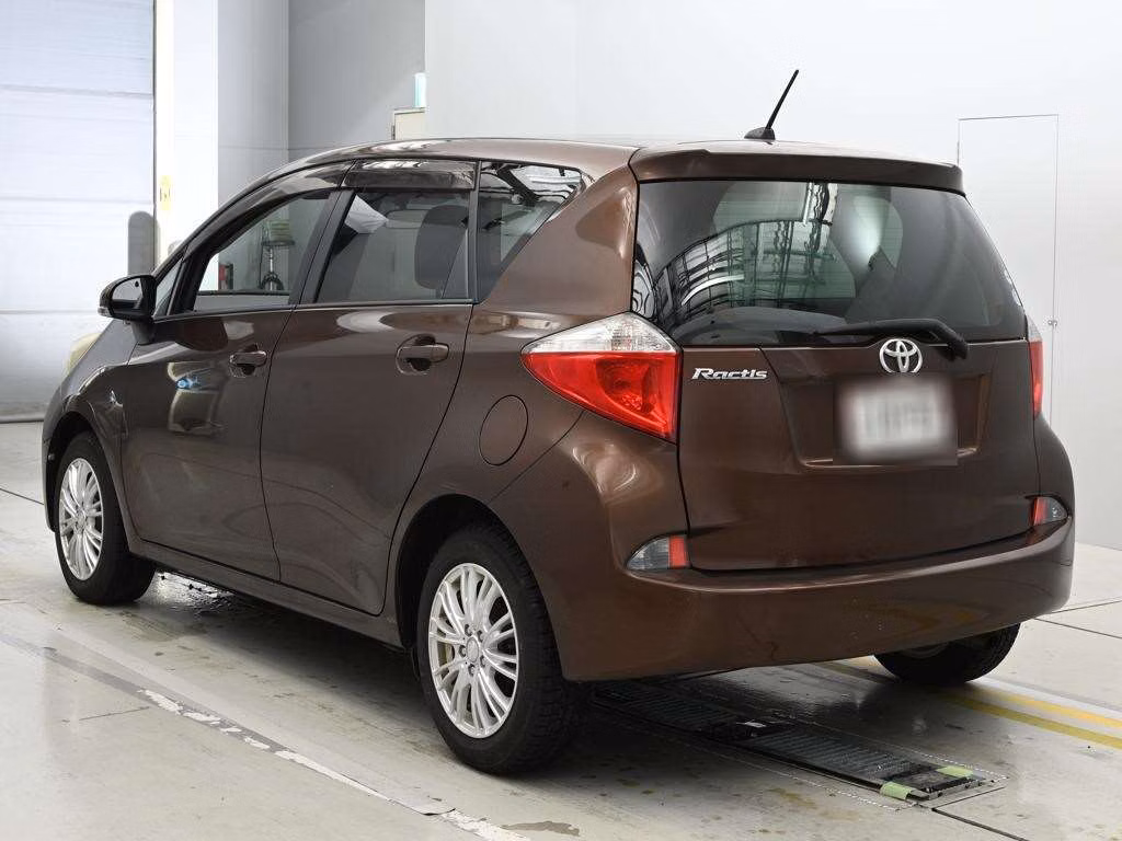 TOYOTA RACTIS