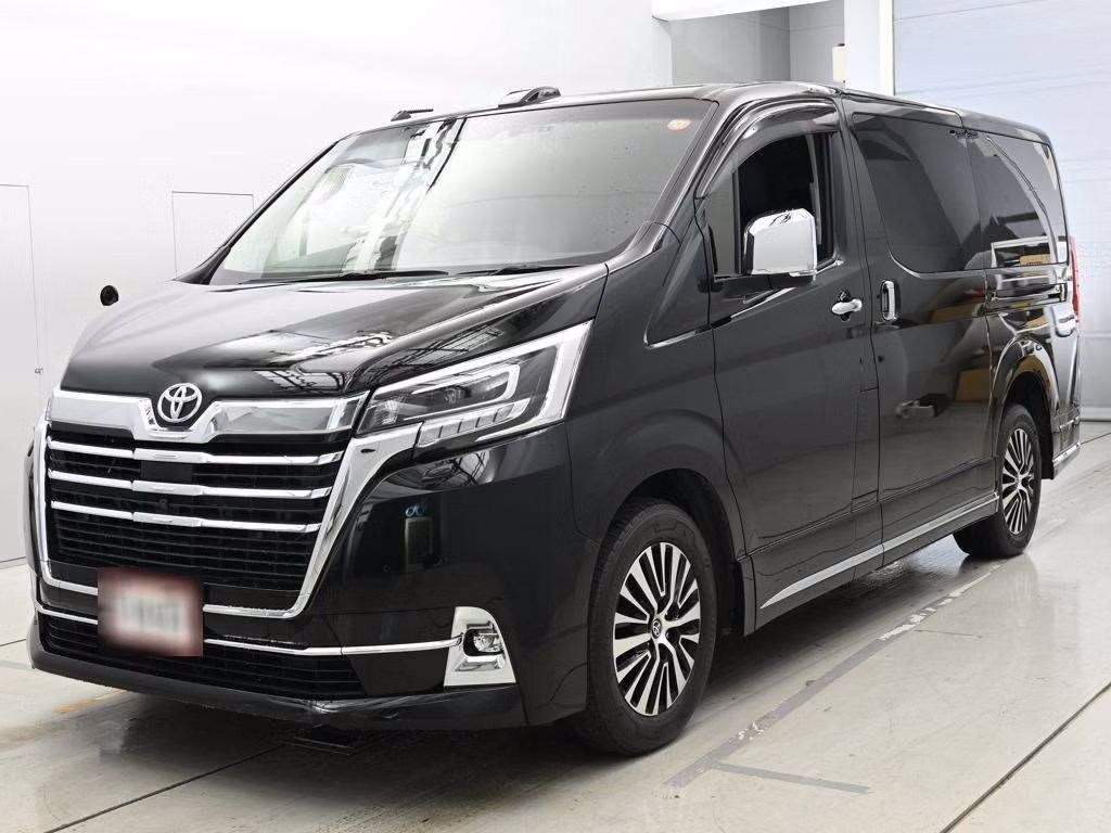 Toyota GranAce