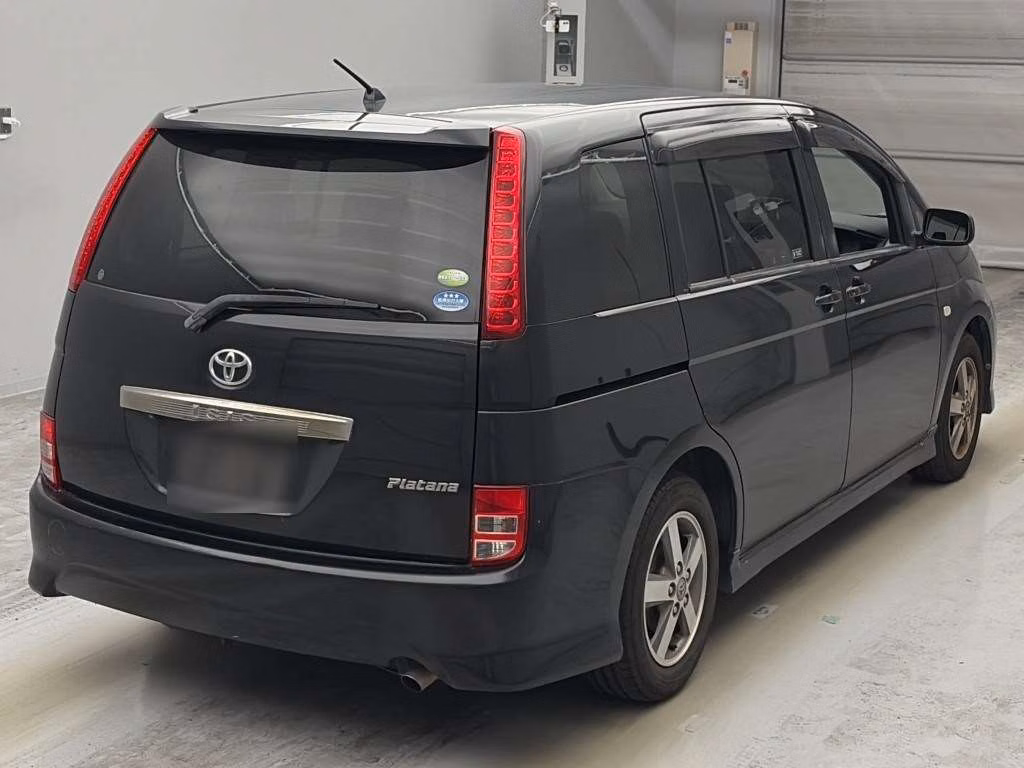 TOYOTA ISIS