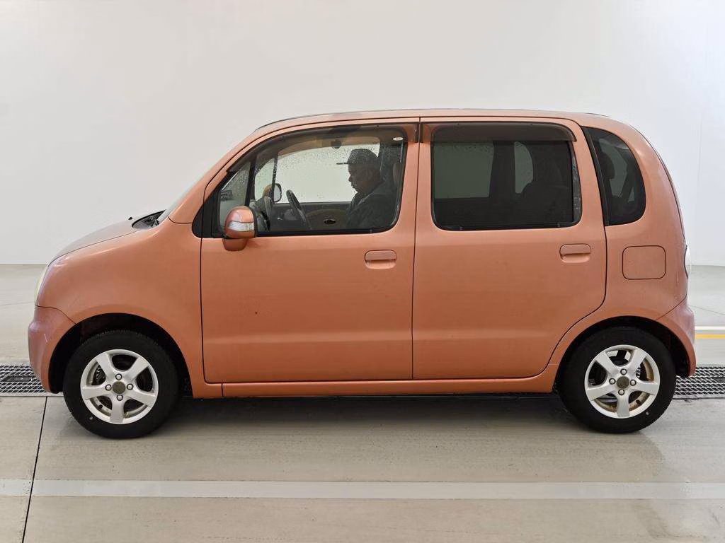 DAIHATSU MOVE LATTE