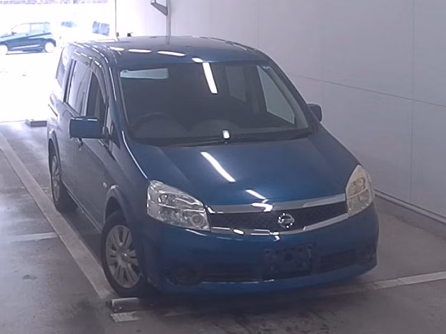 NISSAN LAFESTA