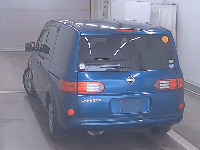 NISSAN LAFESTA