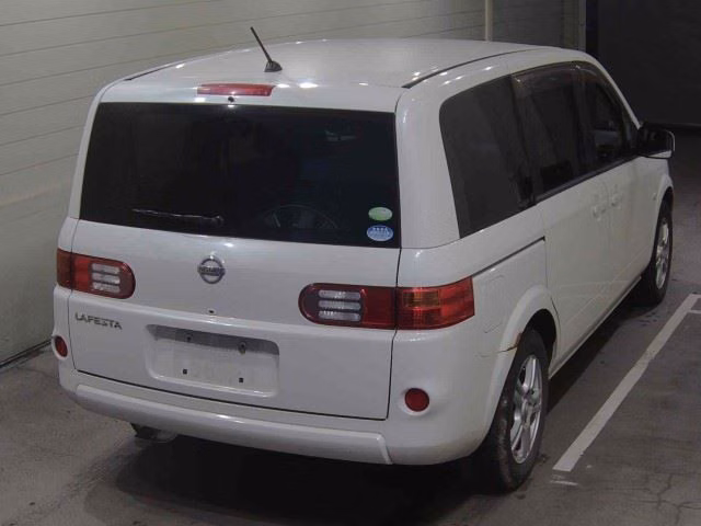 NISSAN LAFESTA