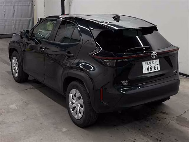TOYOTA YARIS CROSS