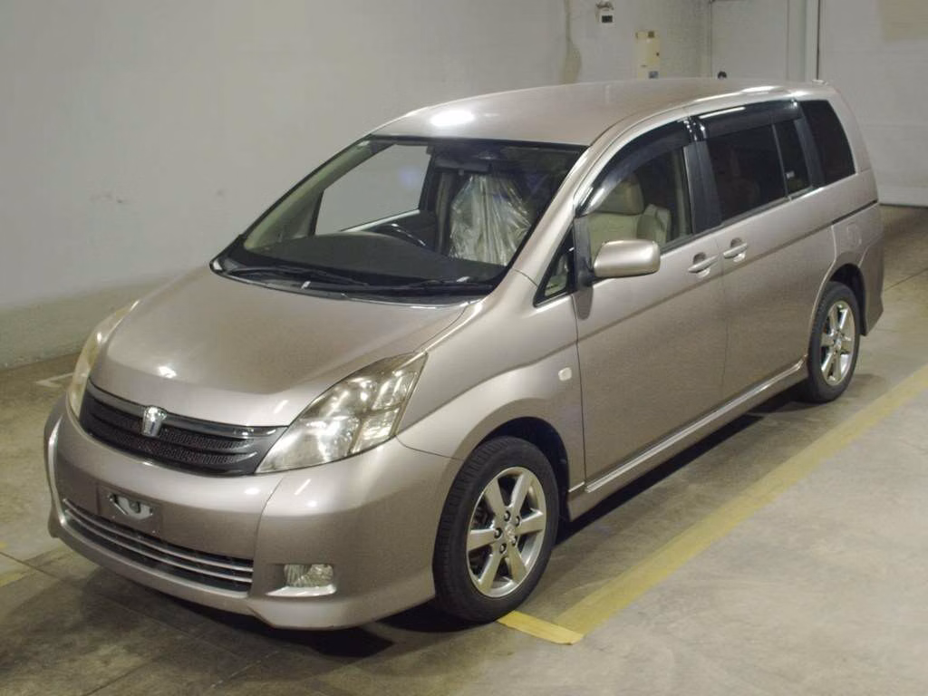 TOYOTA ISIS