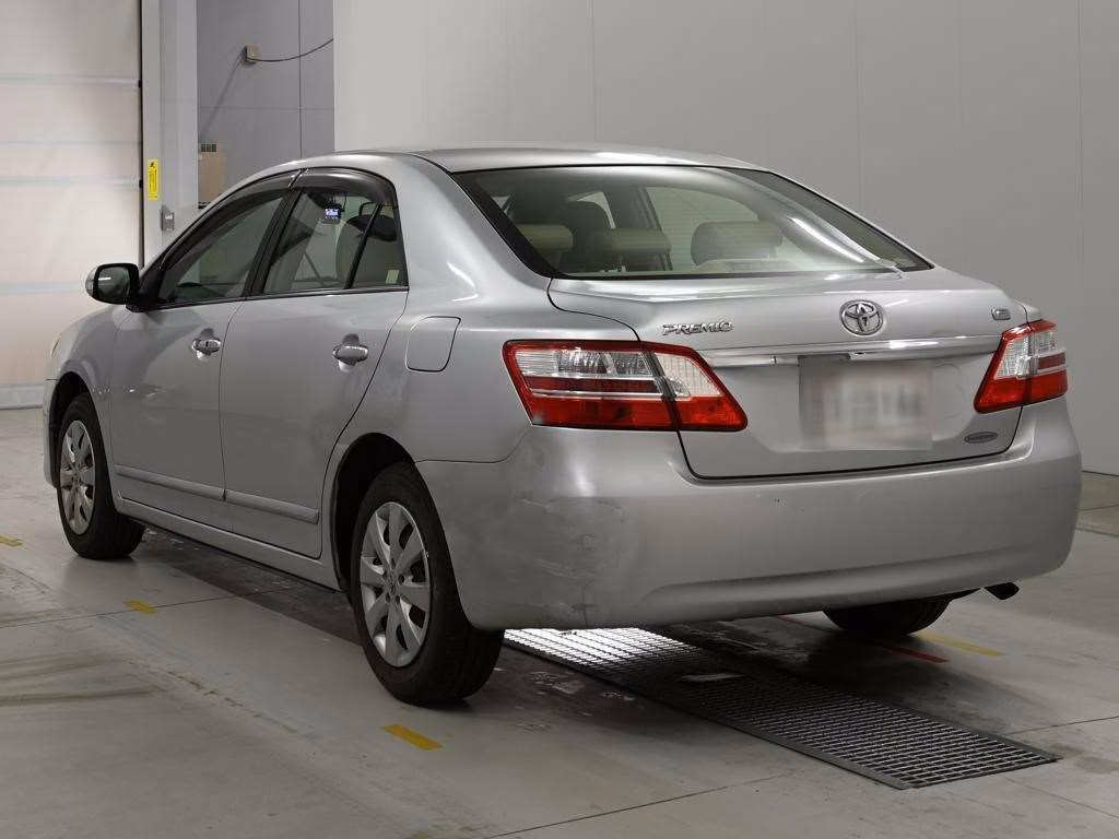 TOYOTA PREMIO