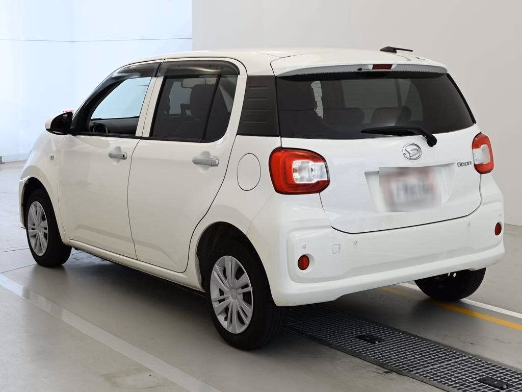 DAIHATSU BOON