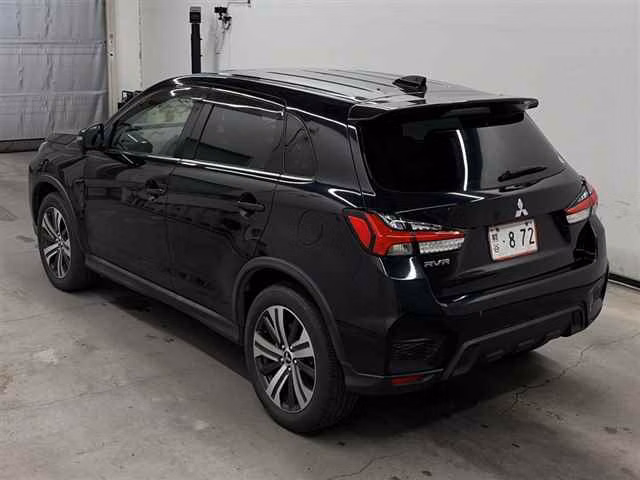 MITSUBISHI RVR