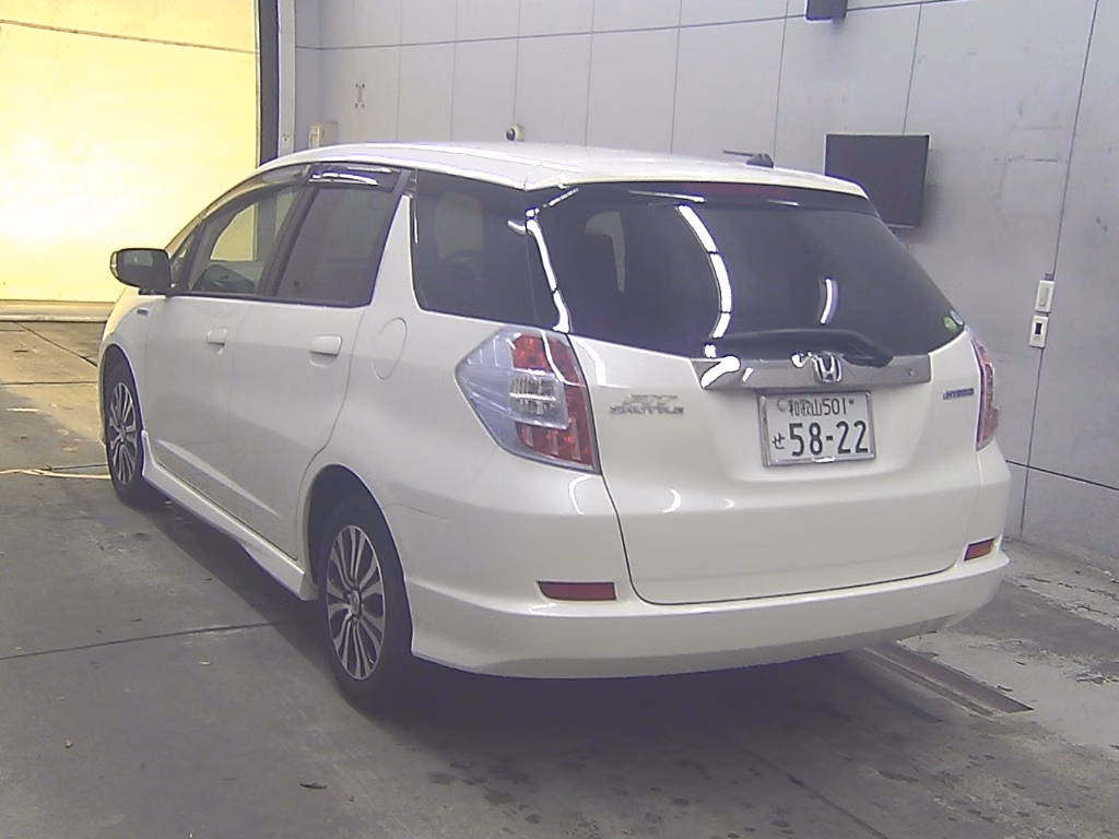HONDA FIT SHUTTLE