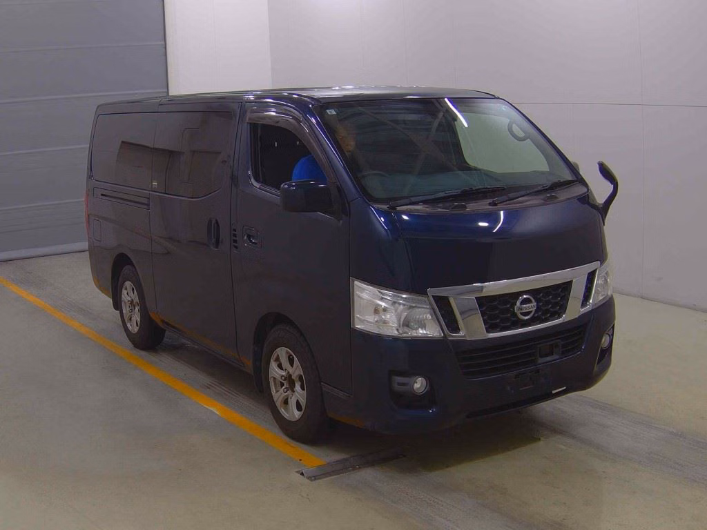 NISSAN NV350 CARAVAN