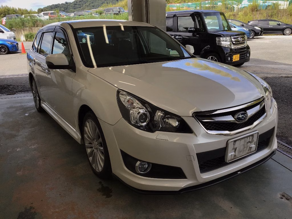 SUBARU LEGACY
