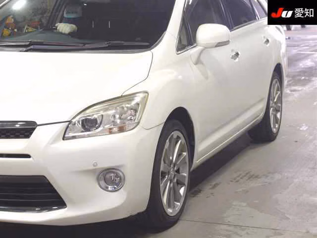 Toyota Mark X Zio