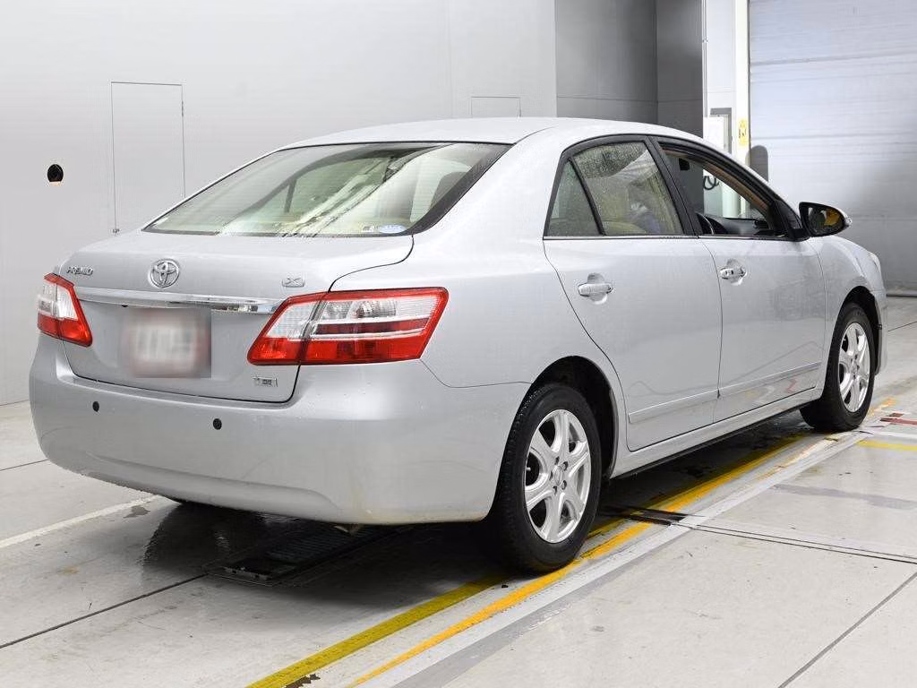 TOYOTA PREMIO