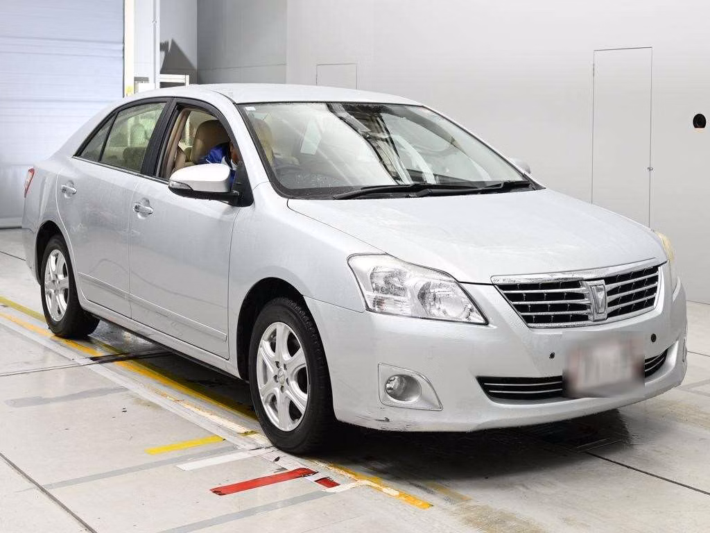 TOYOTA PREMIO