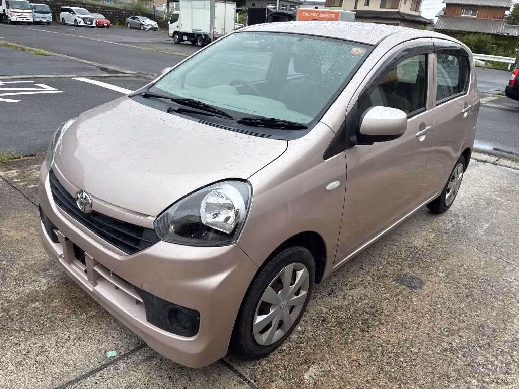 TOYOTA PIXIS EPOCH