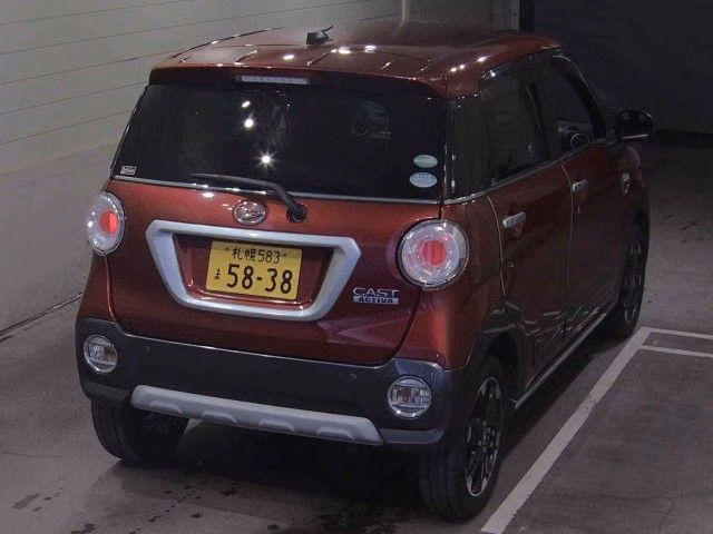 DAIHATSU CAST