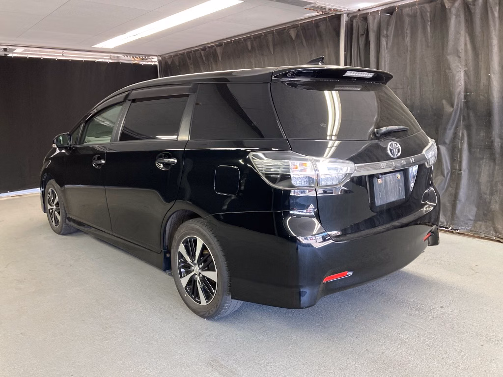 TOYOTA WISH