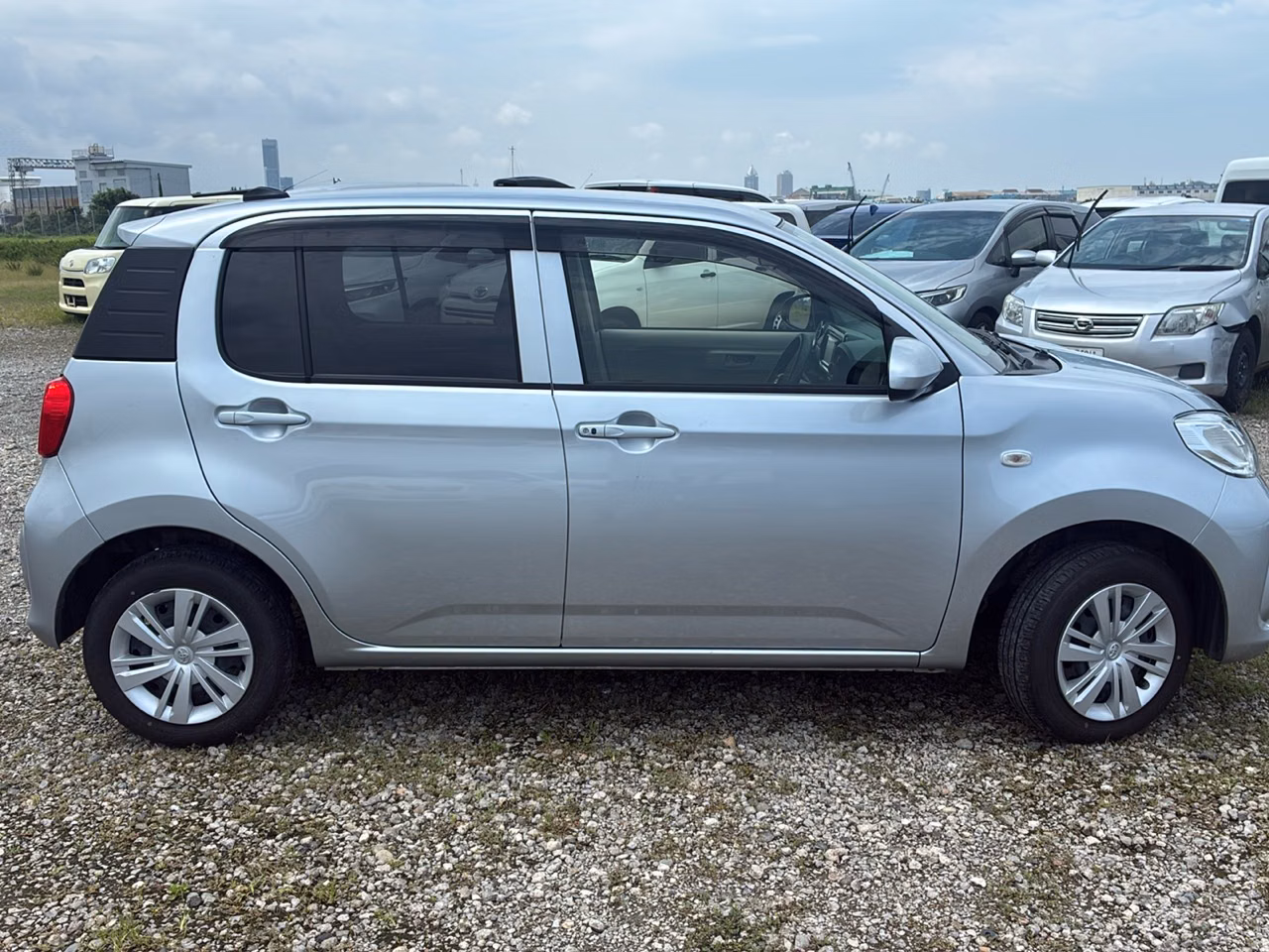 TOYOTA PASSO