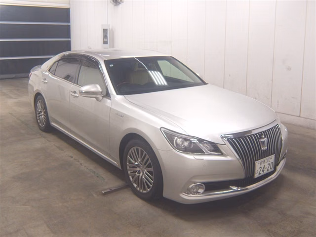 Toyota Crown Majesta