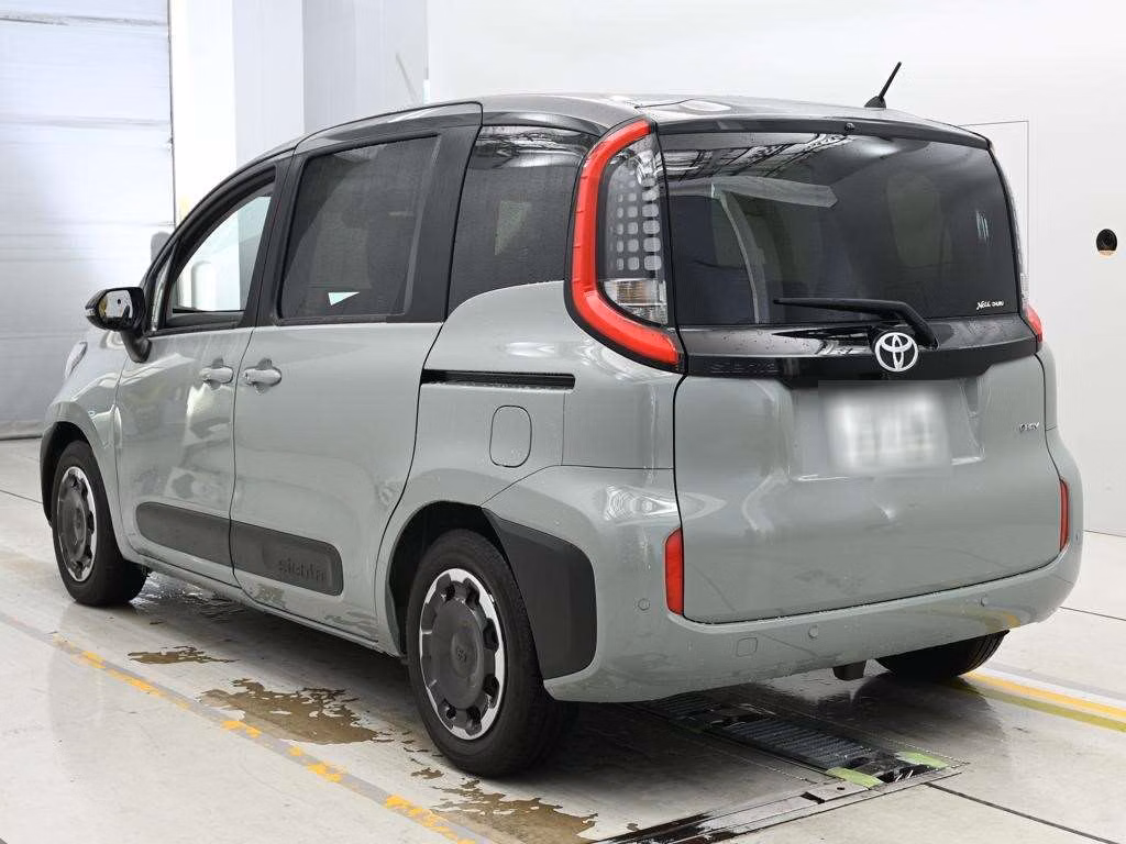 TOYOTA SIENTA