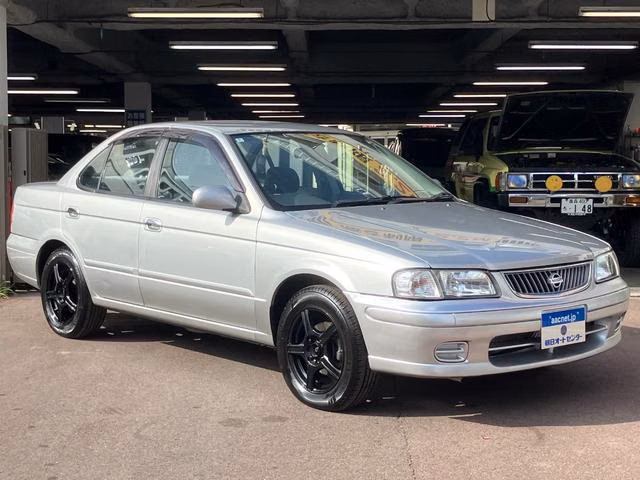 Nissan Sunny