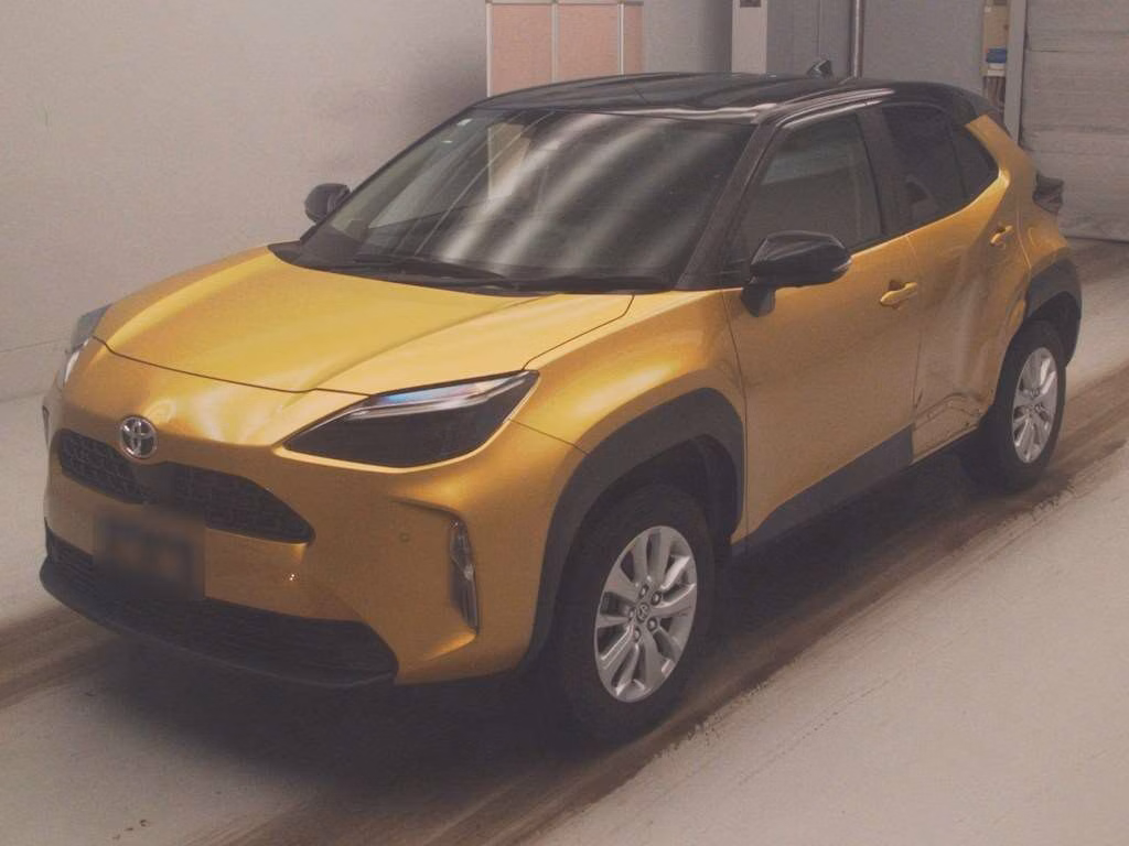 TOYOTA YARIS CROSS