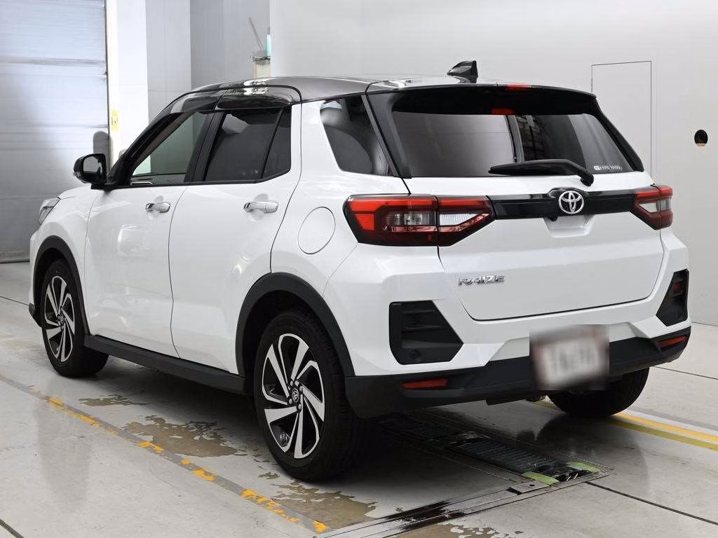 TOYOTA RAIZE